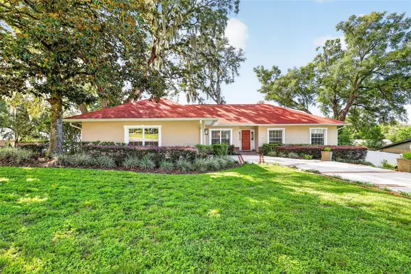 1812 Lake Francis Drive, APOPKA, FL 32712