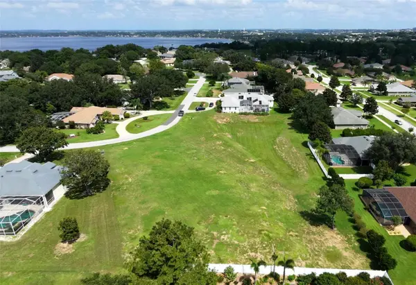 12616 Lake Ridge Circle, CLERMONT, FL 34711