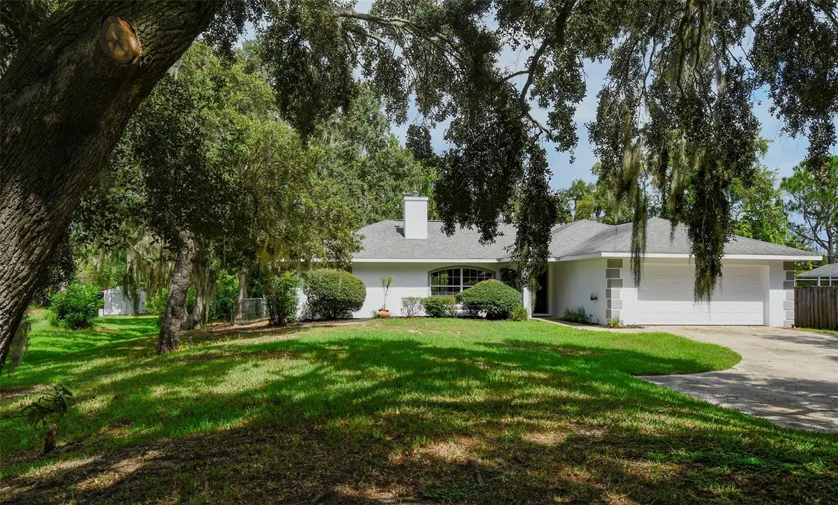 12525 Pine Glen Drive, Leesburg, FL 34788 - #1