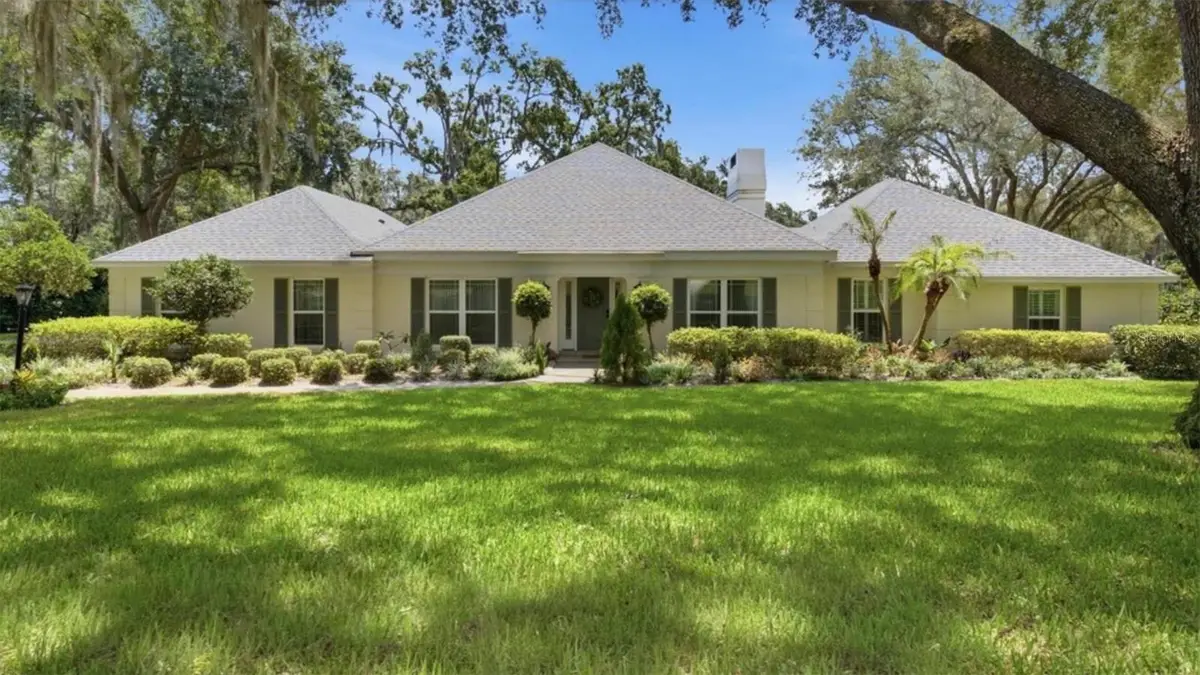 33746 Spring Drive, Leesburg, FL 34788 - #1