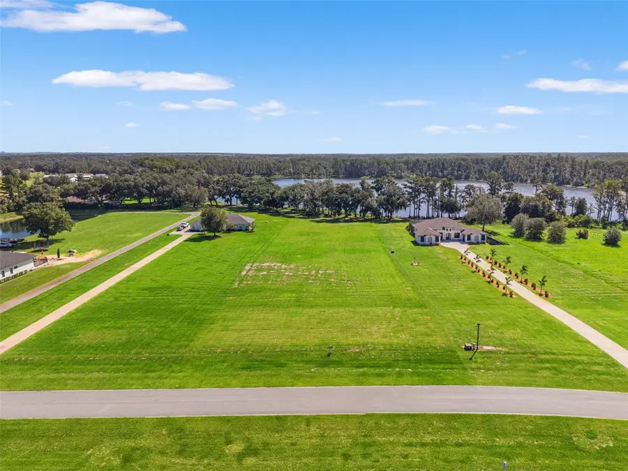 5084 Lakeshore Ranch Road, Groveland, FL 34736 - #3