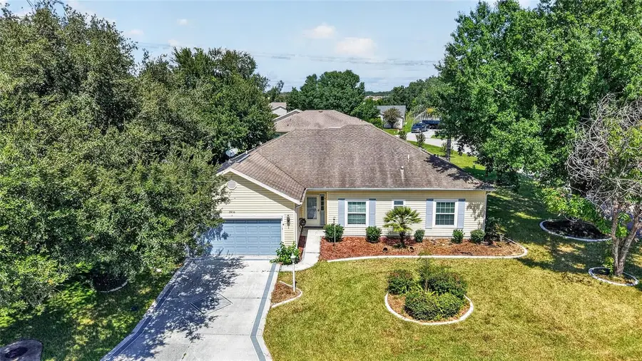 3916 Manor Oaks Court, Leesburg, FL 34748 - #3