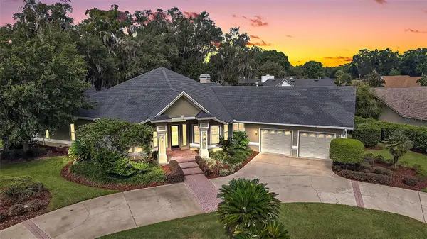 2220 SE Mill Creek Circle, OCALA, FL 34471