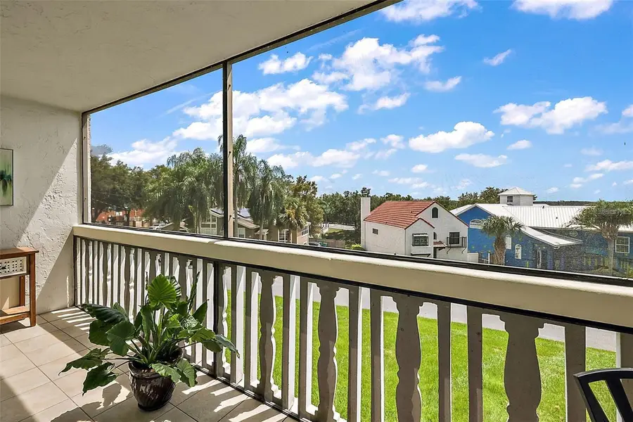 601 N Mcdonald Street #103, Mount Dora, FL 32757 - #2