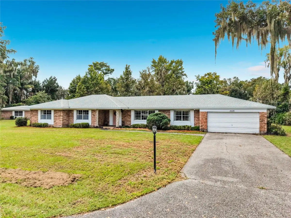 8038 Spring Drive, Yalaha, FL 34797 - #1