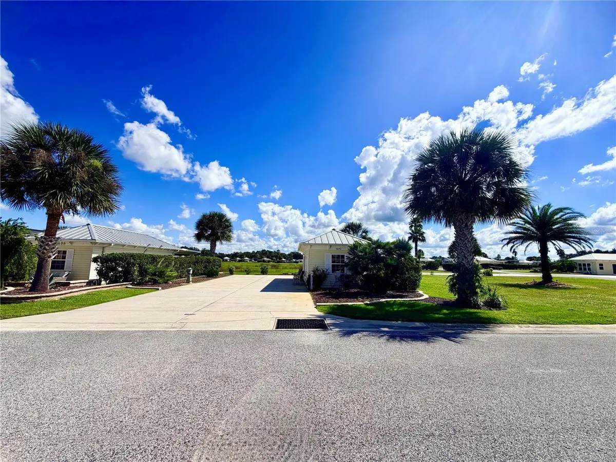 4692 SE 94th Avenue, Webster, FL 33597 - #1