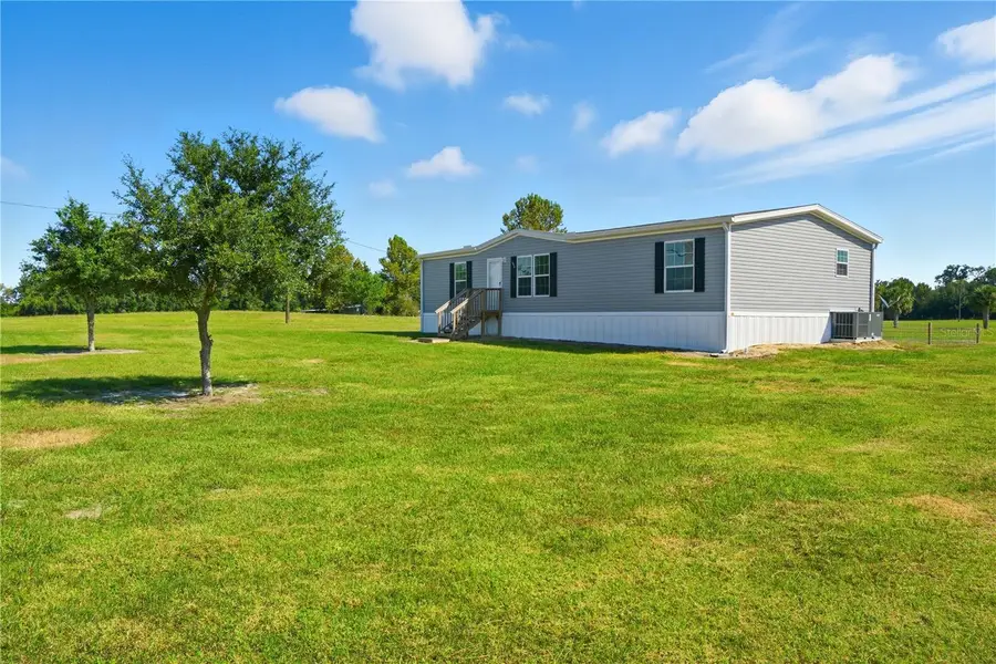 9870 SW 62nd Court, Trenton, FL 32693 - Image #3