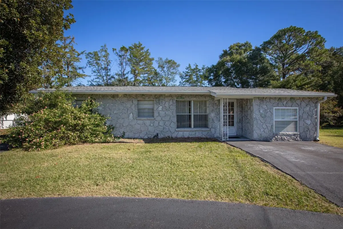 393 Hilltop Drive, Orange Park, FL 32073 - Image #1