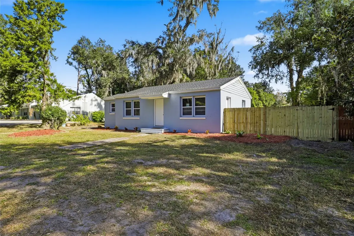 301 SE 6th Street, Gainesville, FL 32601 - Image #1