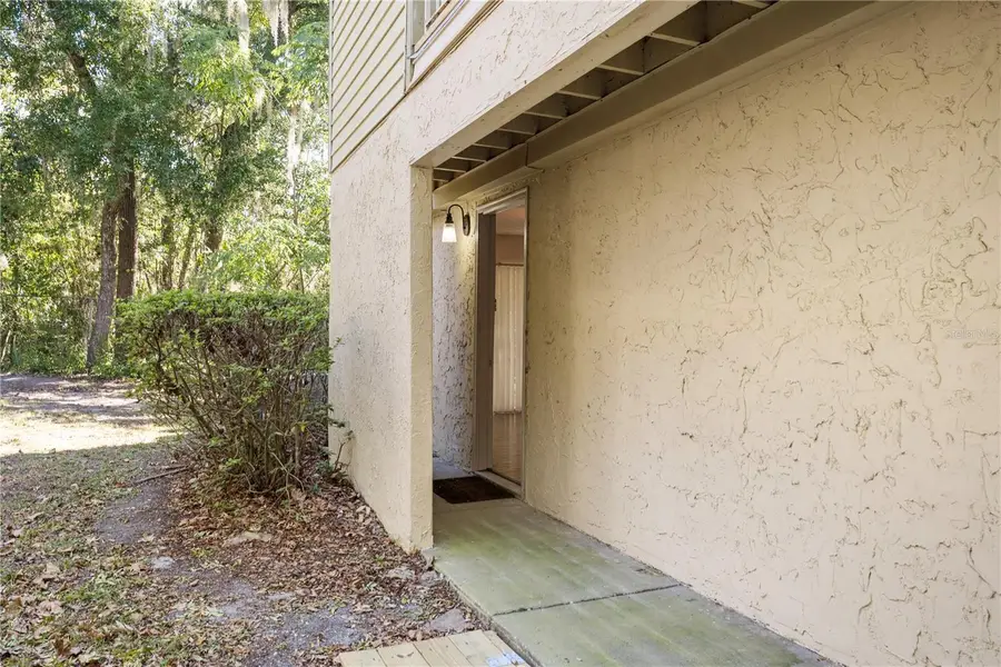 1015 SW 9th Street #B2, Gainesville, FL 32601 - Image #3