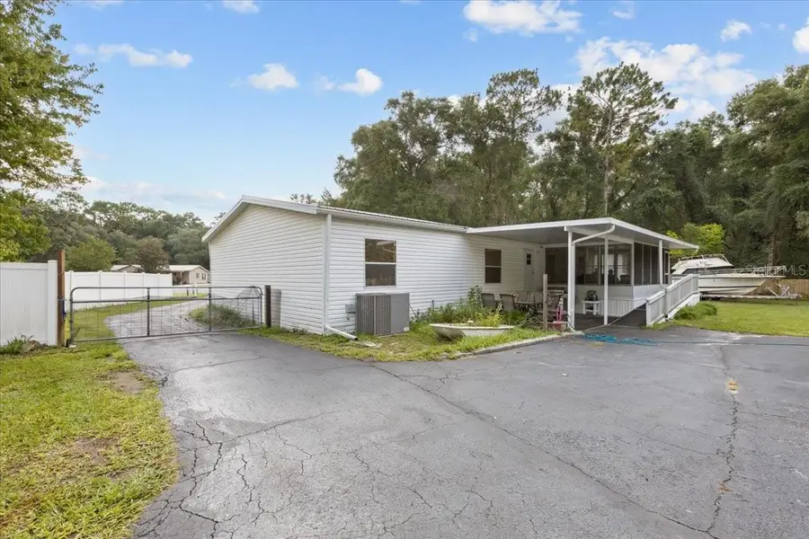 17130 NW 83rd Court, Fanning Springs, FL 32693 - Image #2