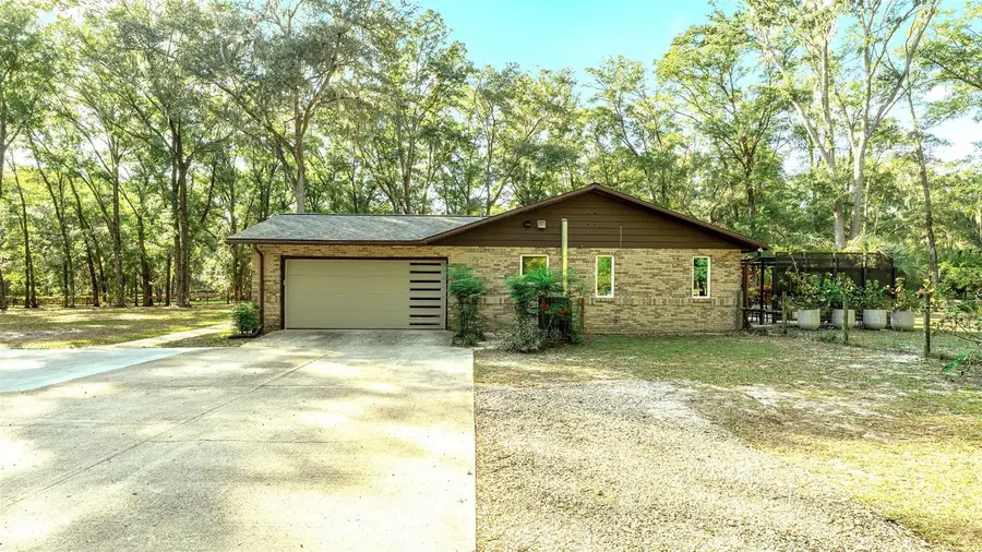 8810 SW 103rd Avenue, Gainesville, FL 32608 - Image #2