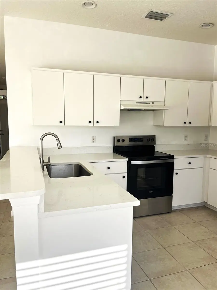 13455 Silvercreek Drive, Riverview, FL 33579 - Image #3