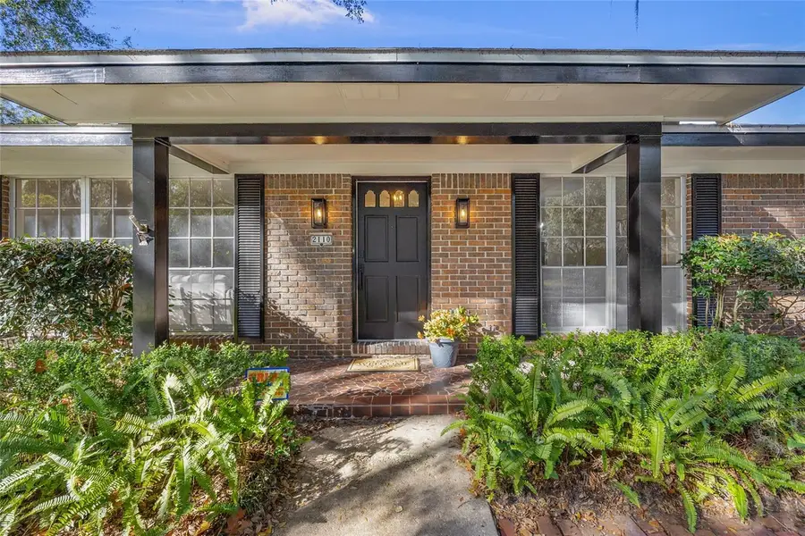 2110 NW 46th Street, Gainesville, FL 32605 - Image #2