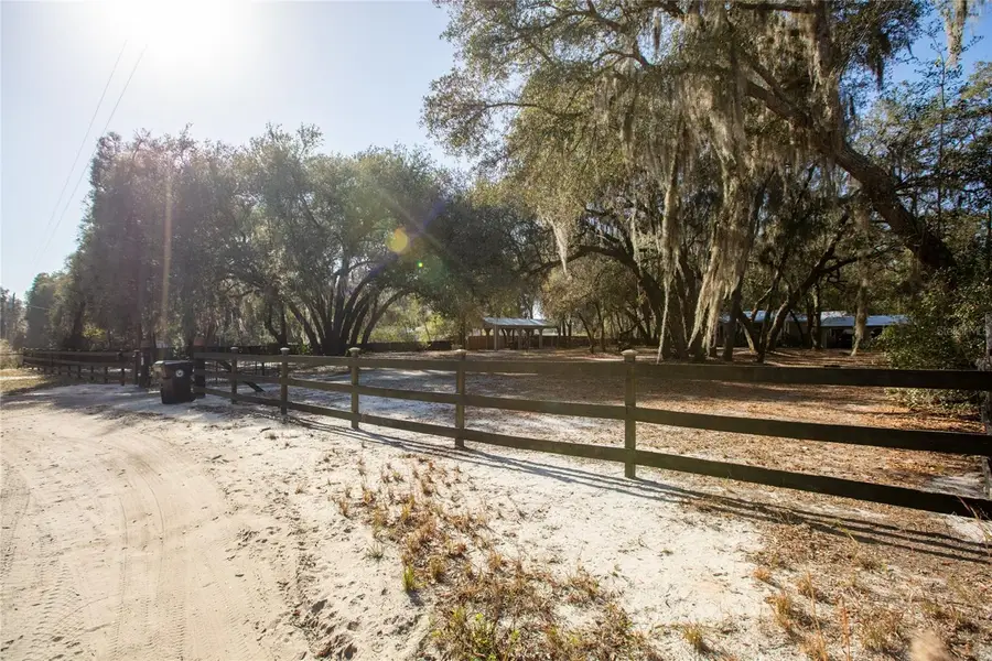 8076 Blazing Star Road, Melrose, FL 32666 - Image #3