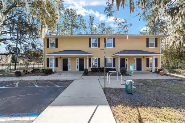 2915 SW 35th Place #102, GAINESVILLE, FL 32608