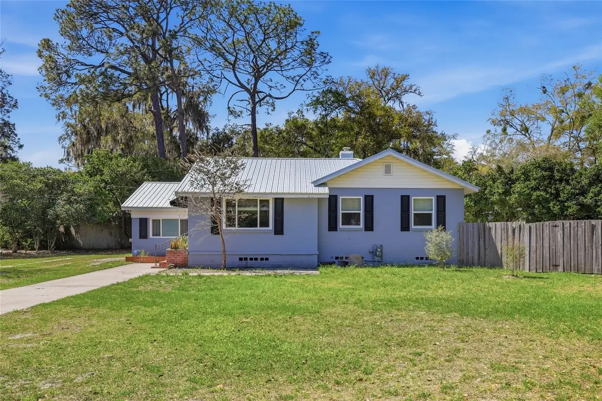 1334 NE 9th St, Street, Gainesville, FL 32601 - #1