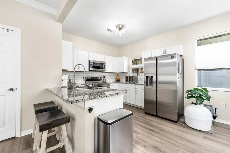 1710 NW 7th Street #104, Gainesville, FL 32609 - Image #2