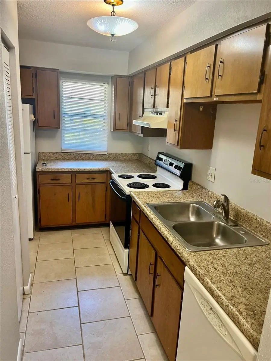 3430 NW 21st Drive #D-2, Gainesville, FL 32605 - Image #3