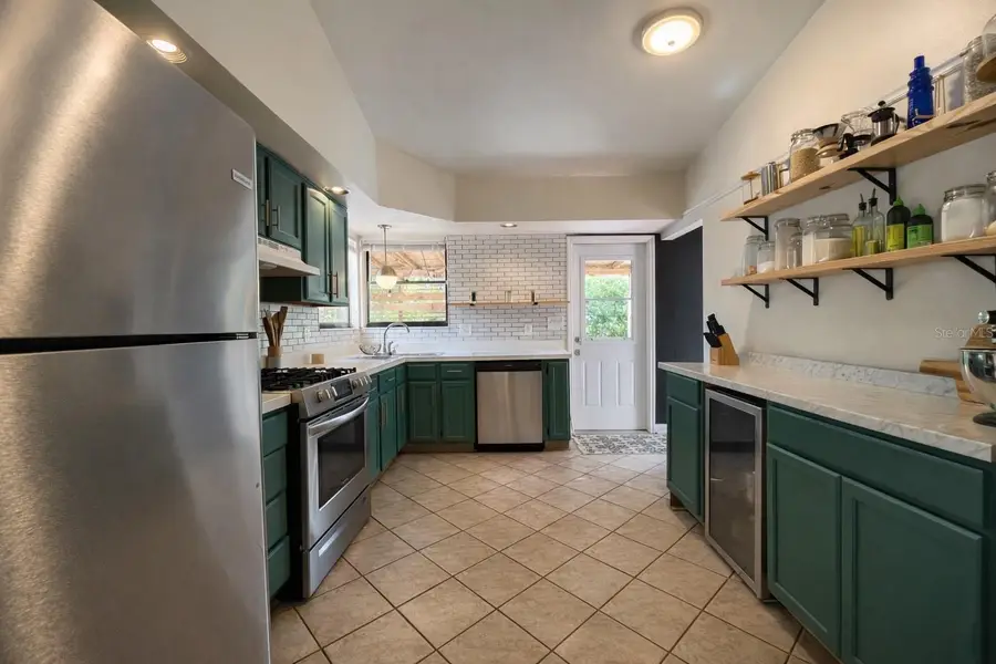 3721 NW 108th Court, Gainesville, FL 32606 - Image #2