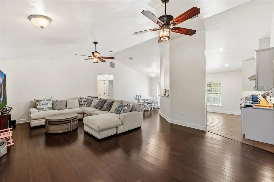 3353 NE 71st Avenue, High Springs, FL 32643 - Image #2