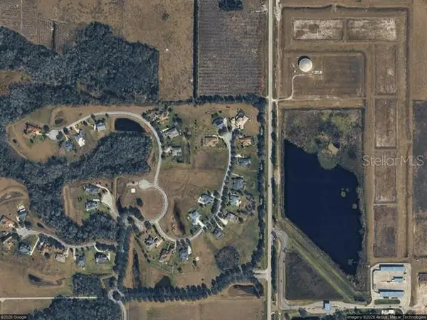 9853 Preakness Stakes Way, DADE CITY, FL 33525