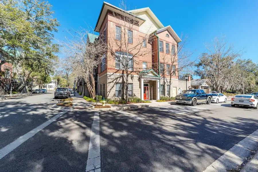 107 NE 4th Street, Gainesville, FL 32601 - #2