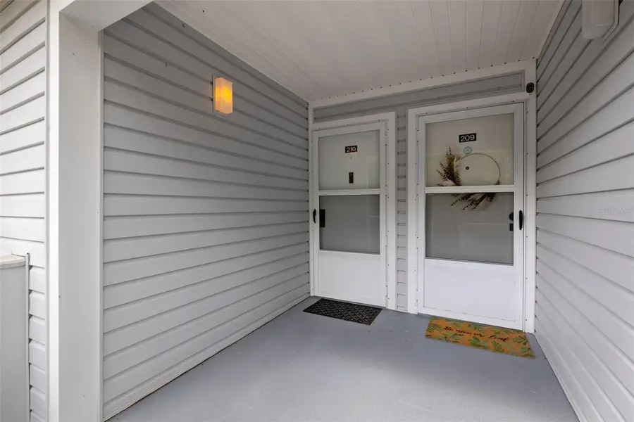 210 River Bend Place #B, Welaka, FL 32193 - #3