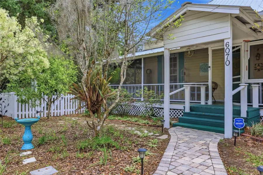 6070 Avenue F, McIntosh, FL 32664 - #3