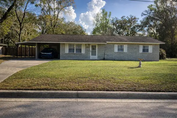 4133 NW 48th Place, GAINESVILLE, FL 32606