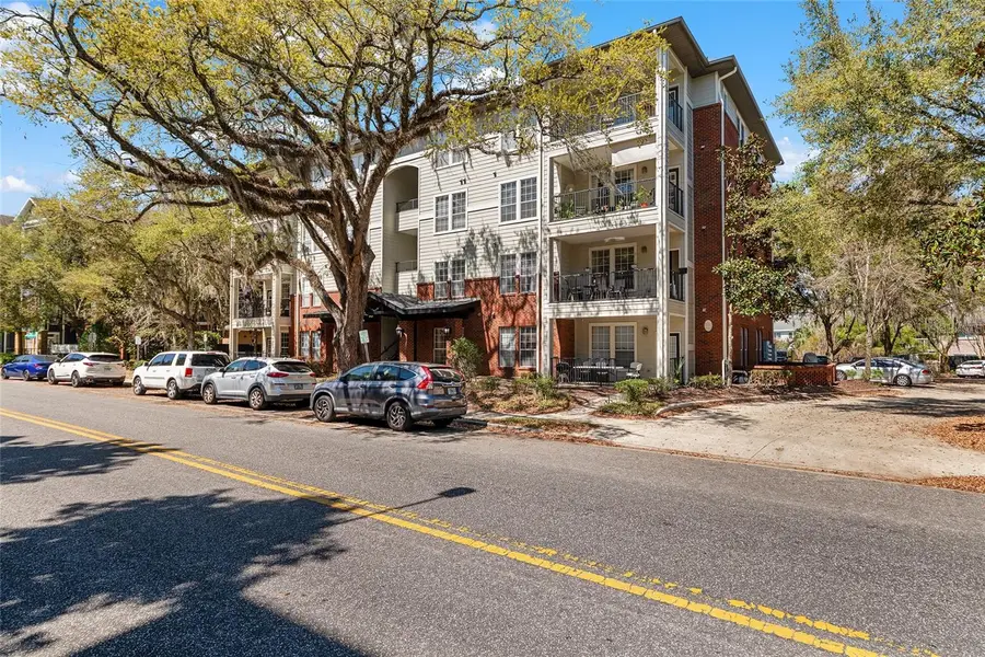 1142 SW 9th Road #402, Gainesville, FL 32601 - #2