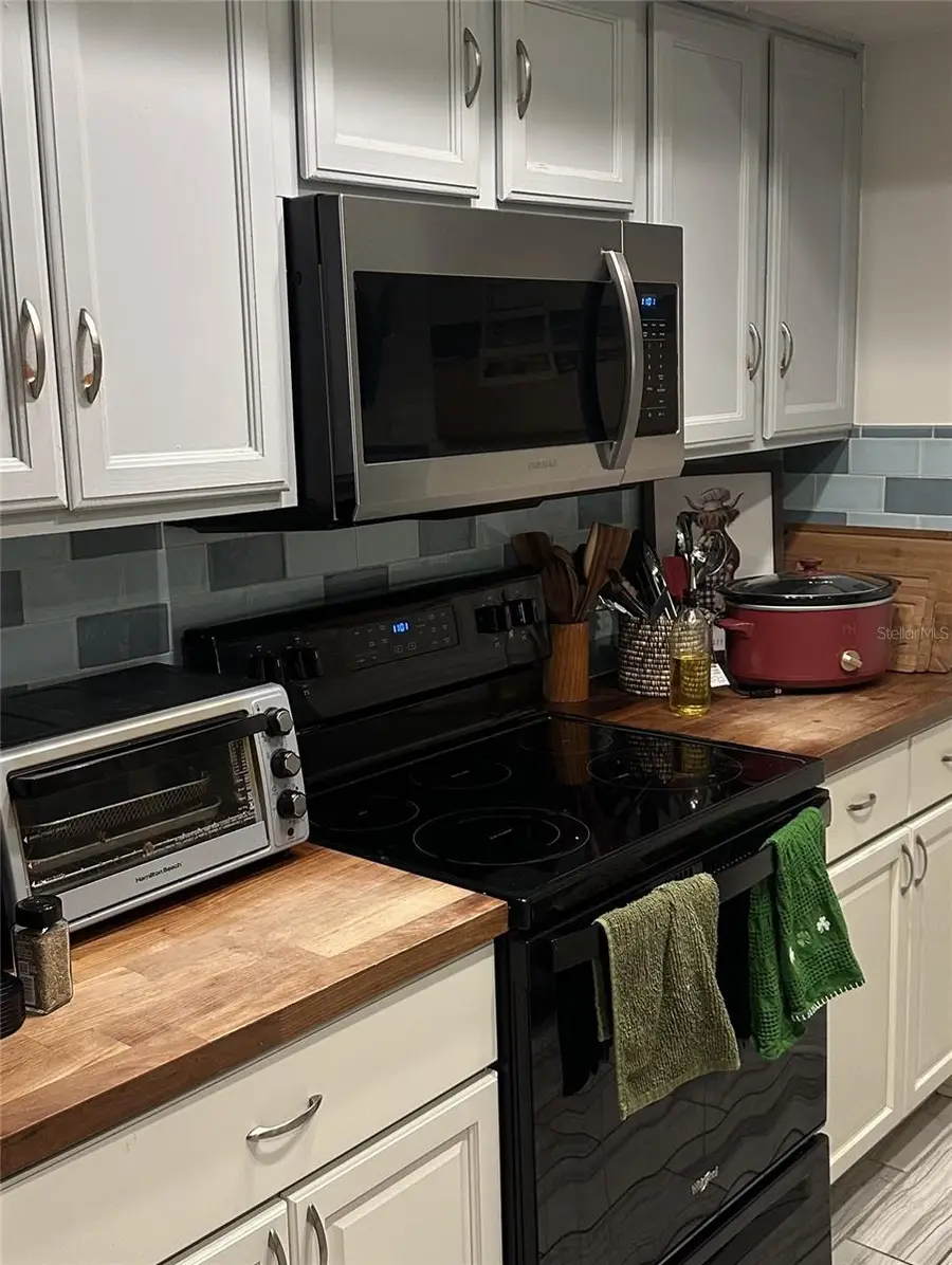 913 SW 57th Drive, Gainesville, FL 32607 - #3