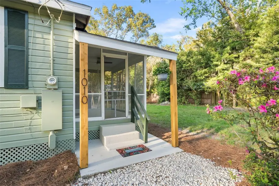 1010 NE 7th Place, Gainesville, FL 32601 - #2