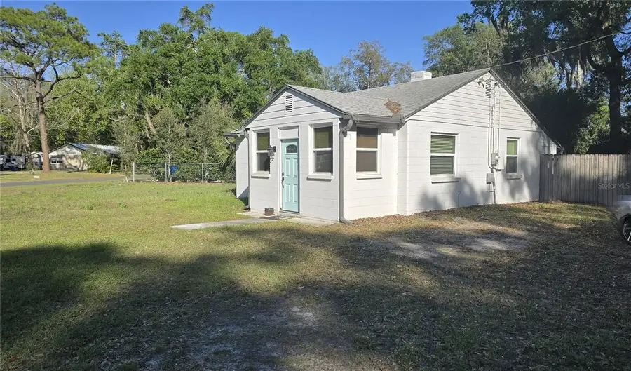 1131 NE 10th Avenue, Gainesville, FL 32601 - #3