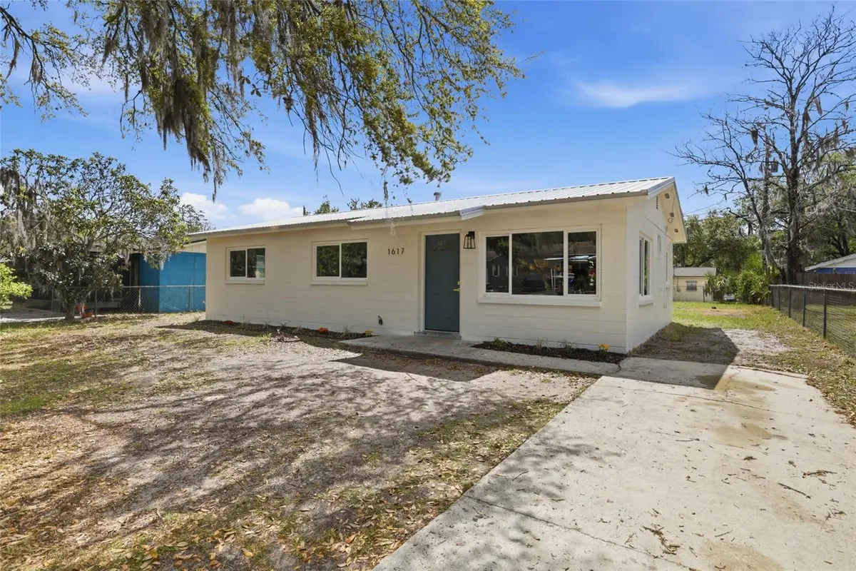 1617 SE 12th Avenue, Gainesville, FL 32641 - #1