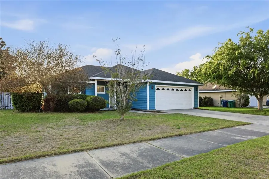 934 NW 255th Way, Newberry, FL 32669 - #2