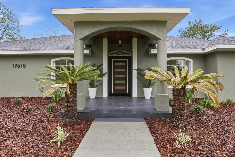 19518 NW 78th Avenue, Alachua, FL 32615 - #2