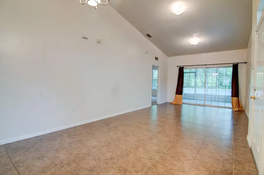 1563 NW 29th Road #108, Gainesville, FL 32605 - #3