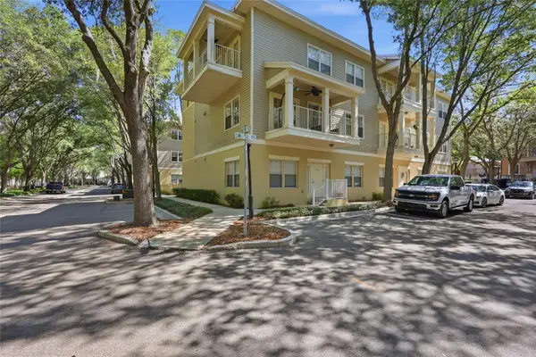9172 SW 52nd Road #103, GAINESVILLE, FL 32608
