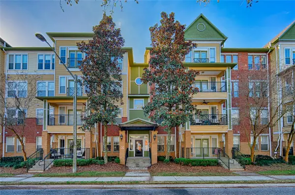 1185 SW 9th Road #105, GAINESVILLE, FL 32601