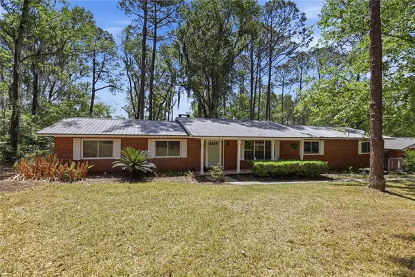3307 SW 1st Way, GAINESVILLE, FL 32601