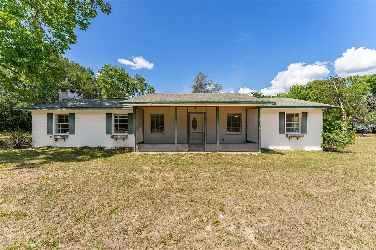 415 SE Adams Street, High Springs, FL 32643 - #1