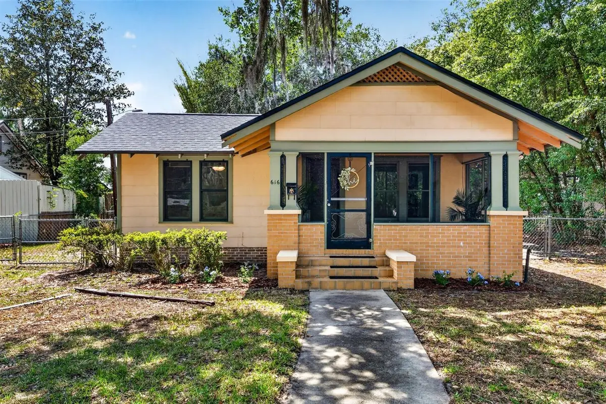 616 NE 7th Street, Gainesville, FL 32601 - #1
