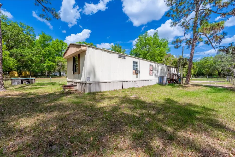 8589 SE 66th Avenue, Trenton, FL 32693 - #2