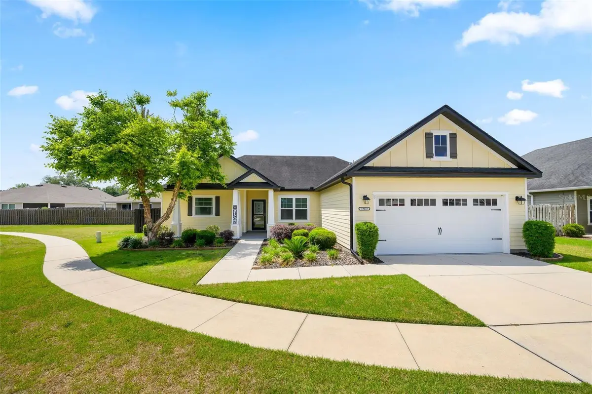 19033 NW 166th Avenue, High Springs, FL 32643 - #1