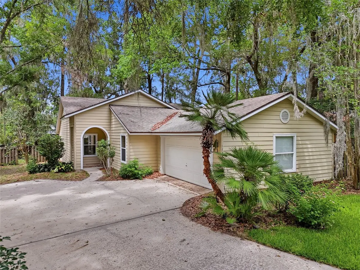 1736 NW 16th Place, Gainesville, FL 32605 - #1