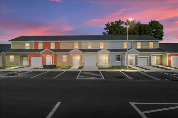 1593 NW 29th Road #5, GAINESVILLE, FL 32605
