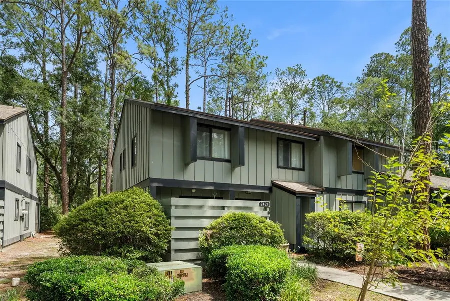 2424 NW 47th Lane, Gainesville, FL 32605 - #2