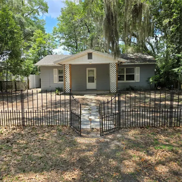 707 NW 24th Avenue, GAINESVILLE, FL 32609