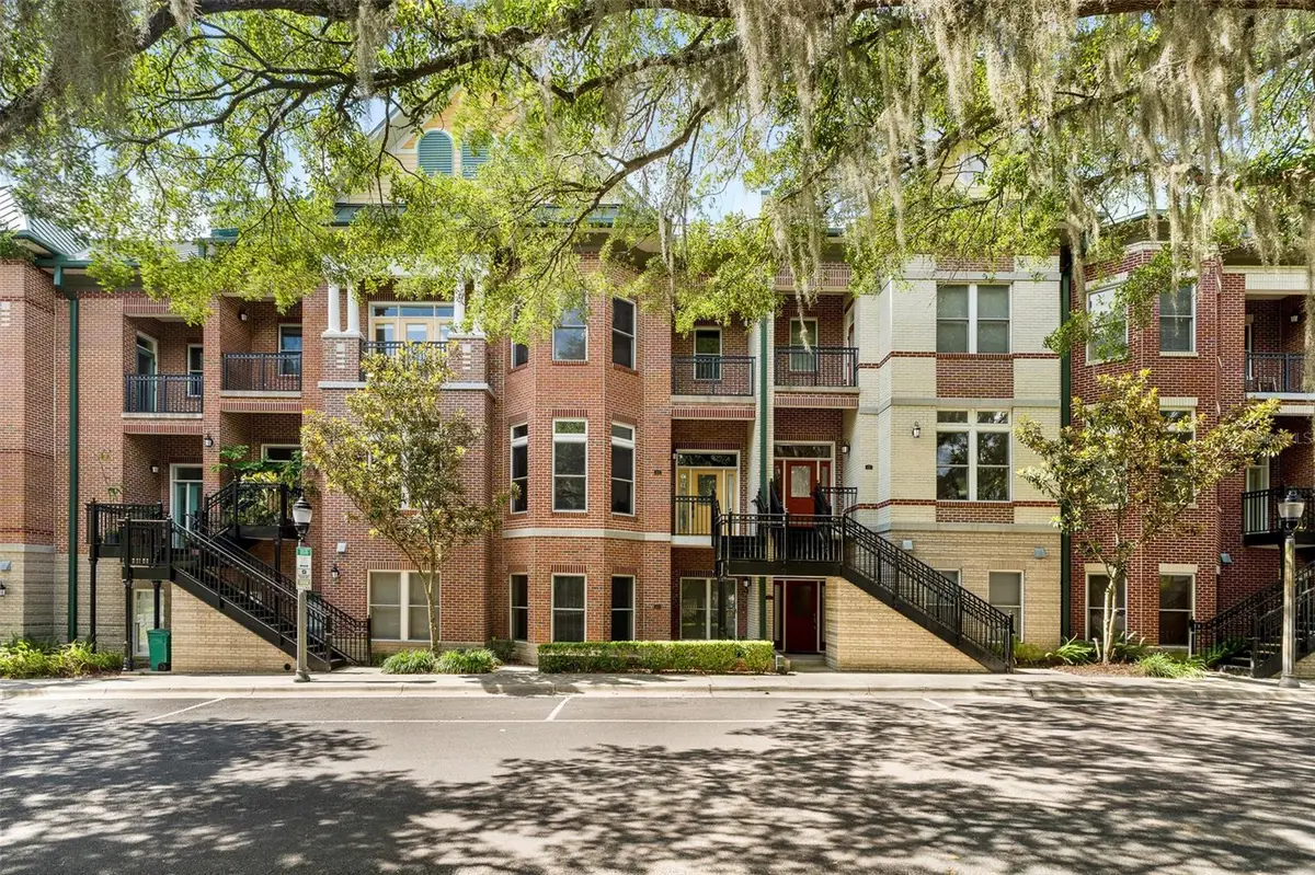 423 NE 2nd Avenue, Gainesville, FL 32601 - #1